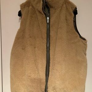 Chico's Reversible Vest in Rich Brown / Tan Fur